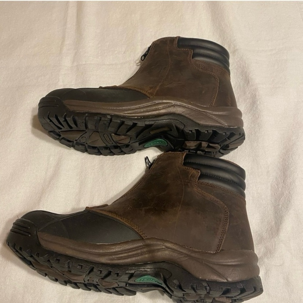 Propet Men’s Blizzard Mid-Zip Boots - Picture 3 of 8